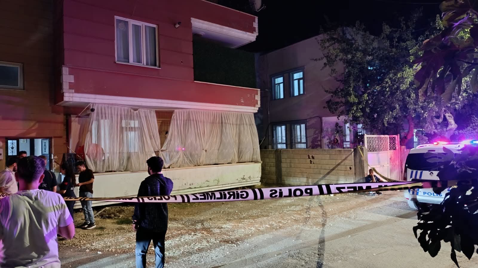Adıyaman’da Şoke Eden Olay: 12 Yaşındaki Çocuk Babasını Bıçakladı